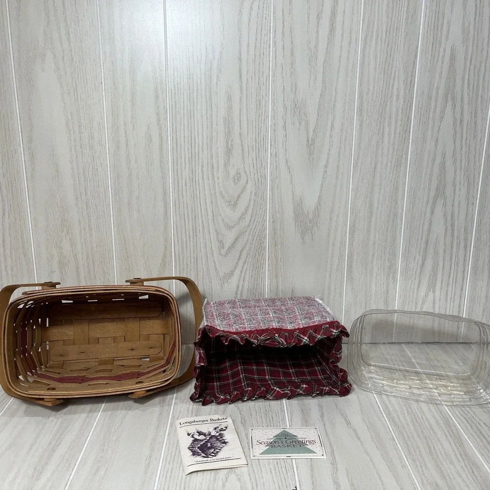 Longaberger Season's Greetings Christmas Basket red weave plaid Liner plastic